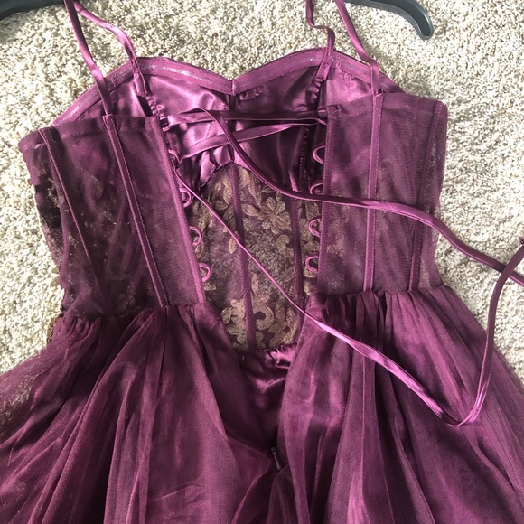 Homecoming dress - Picture 3 of 4